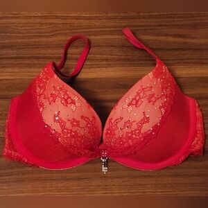 Red Victoria's Secret Demi Bra